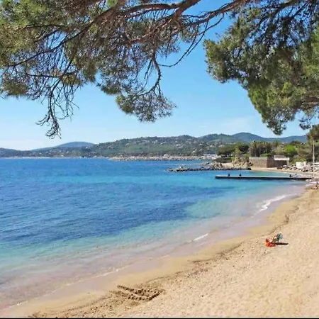 Spacieux ,lumineux ,proche Des , Piscine * Les Issambres