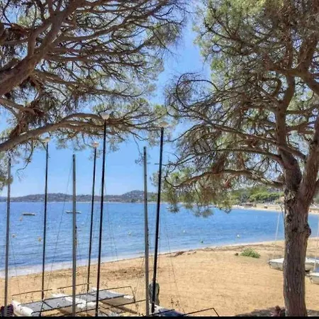 Spacieux ,lumineux ,proche Des , Piscine Apartment *