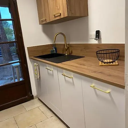 Spacieux ,lumineux ,proche Des , Piscine Apartment Les Issambres